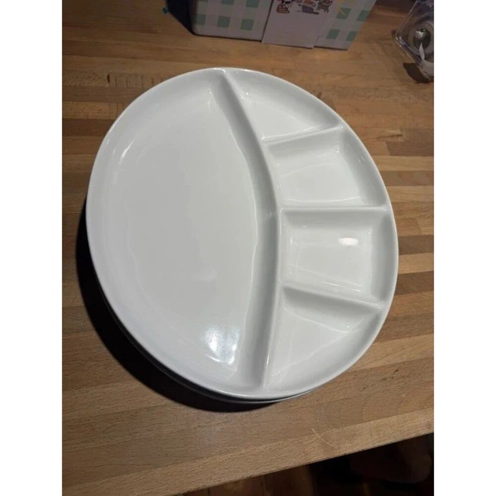 Williams Sonoma oval divided plate dish set of 4